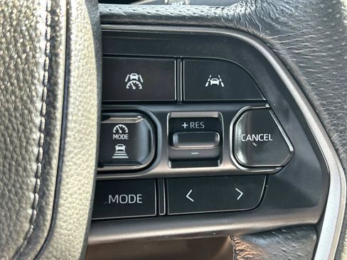 Used 2025 Toyota Tacoma TRD Sport RWD image 23
