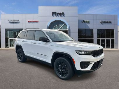 New 2025 Jeep Grand Cherokee Laredo