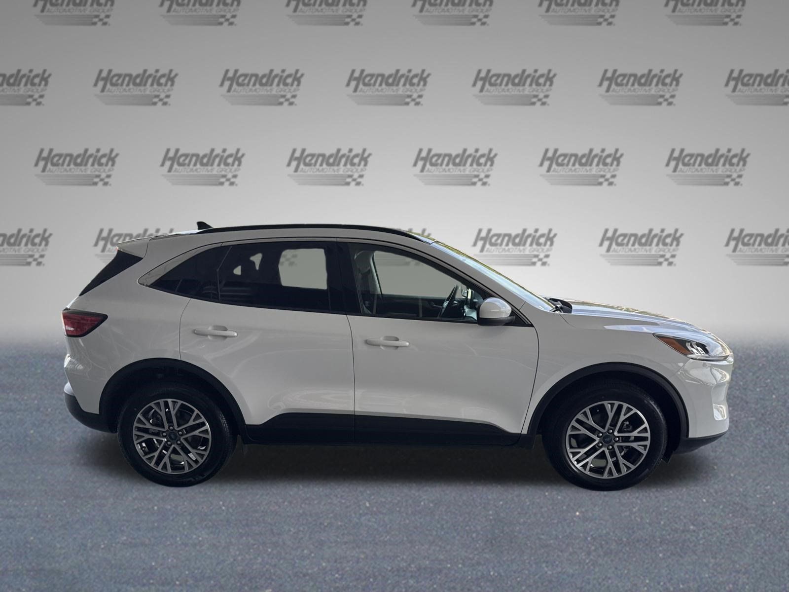 Used 2022 Ford Escape SEL AWD/4WD image 10