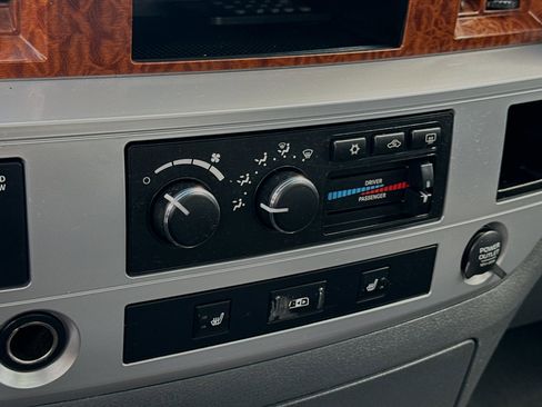 Used 2007 Dodge Ram 3500 Truck Laramie image 15