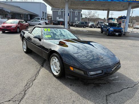 Used 1992 Chevrolet Corvette Convertible image 1