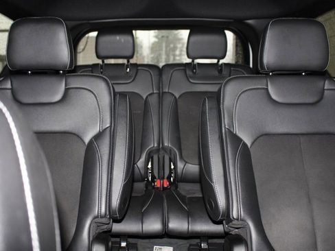 Certified 2022 Jeep Grand Cherokee L Laredo image 6