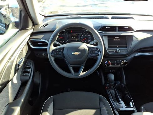 Used 2023 Chevrolet TrailBlazer LT image 7