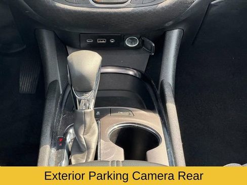 Used 2024 Chevrolet Malibu LT image 18