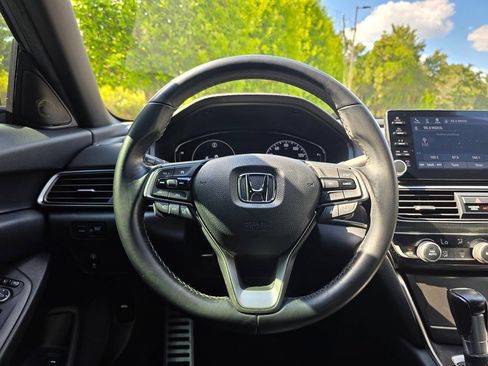 Used 2021 Honda Accord Sport image 19