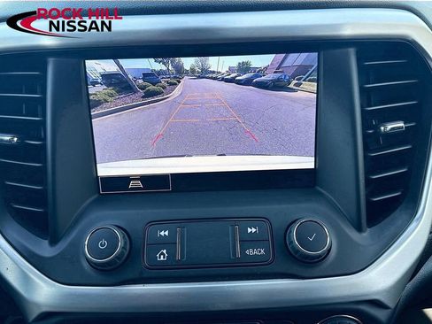 Used 2023 GMC Acadia SLT AWD/4WD image 14