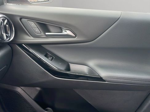 New 2026 Chevrolet Equinox LT image 18