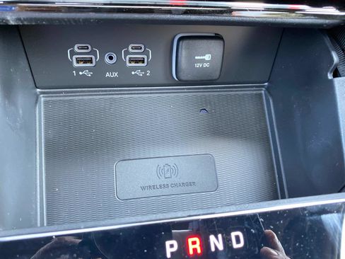 New 2025 Jeep Grand Cherokee Altitude image 11