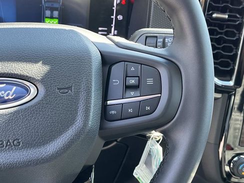 Used 2025 Ford Ranger XLT w/ FX4 Off-Road Package image 22