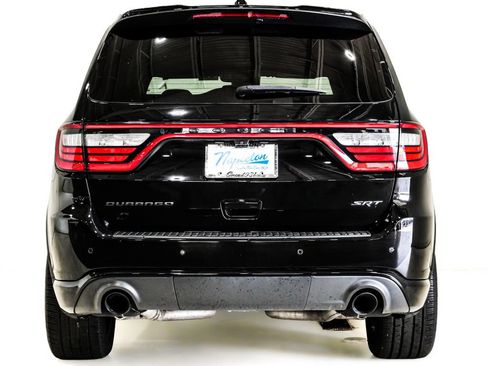 Used 2022 Dodge Durango SRT w/ Technology Group AWD/4WD image 8