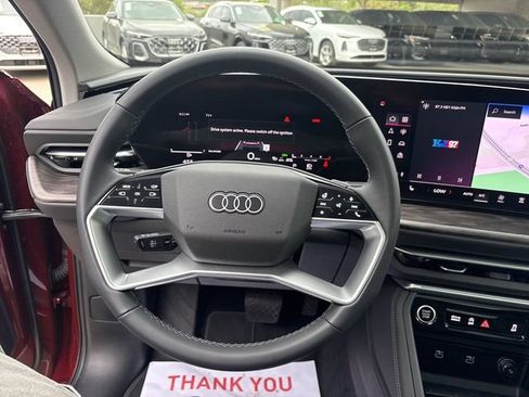 Used 2025 Audi Q5 Premium Plus w/ Premium Plus AWD/4WD image 18