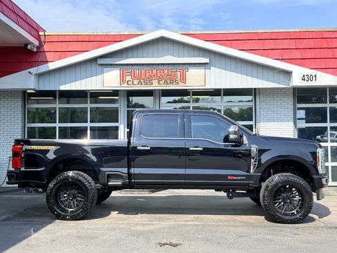 Used 2024 Ford F250 Platinum w/ Tremor Off-Road Package AWD/4WD image 2