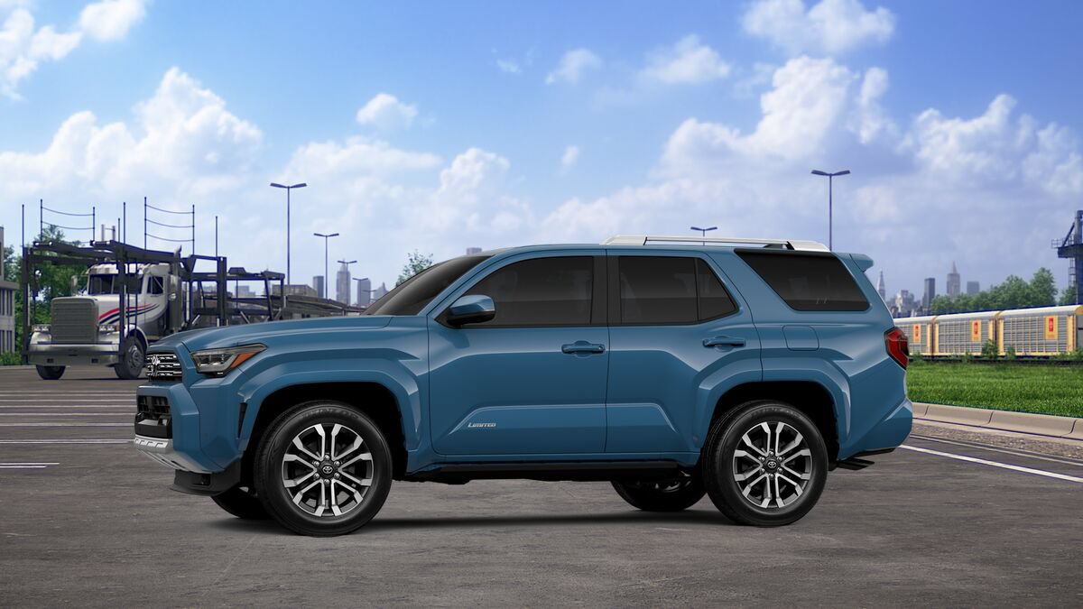 New 2026 Toyota 4Runner Limited w/ Tow Technology Package AWD/4WD image 3
