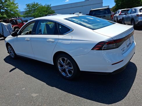 Used 2024 Honda Accord EX image 4