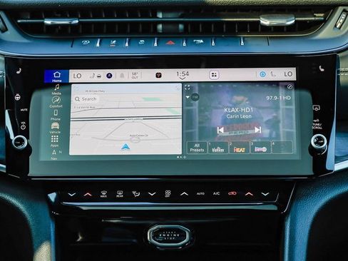 New 2026 Jeep Grand Cherokee Altitude AWD/4WD image 17