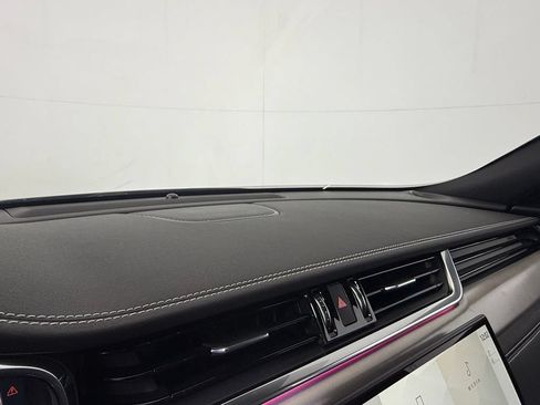 Used 2024 Jaguar XF R-Dynamic SE AWD/4WD image 26