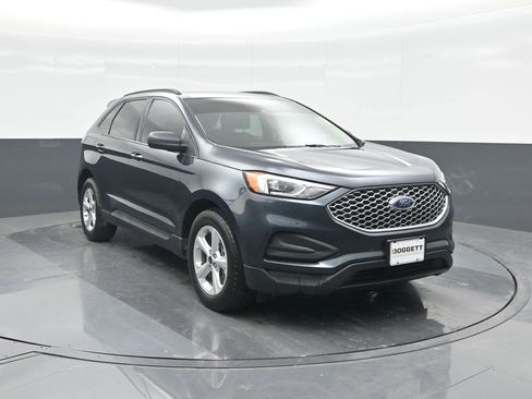 Used 2023 Ford Edge SE image 8