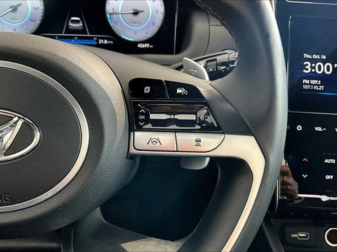 Used 2023 Hyundai Santa Cruz SEL Premium w/ Launch Package image 24