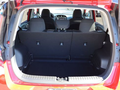 Used 2025 Kia Soul LX w/ Option Group 015 image 31