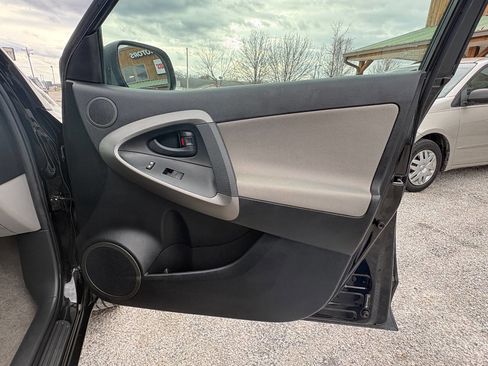 Used 2010 Toyota RAV4 2WD image 26