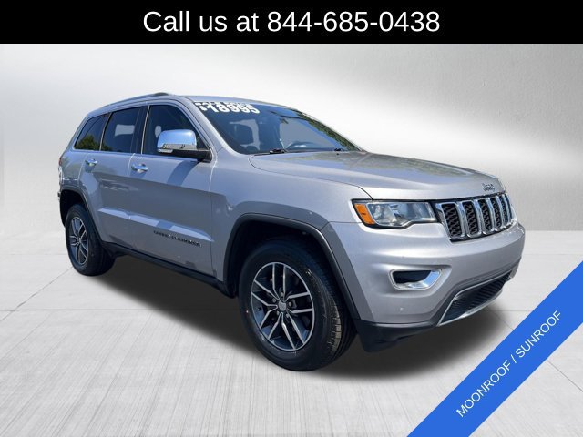 Used 2018 Jeep Grand Cherokee Limited AWD/4WD image 3