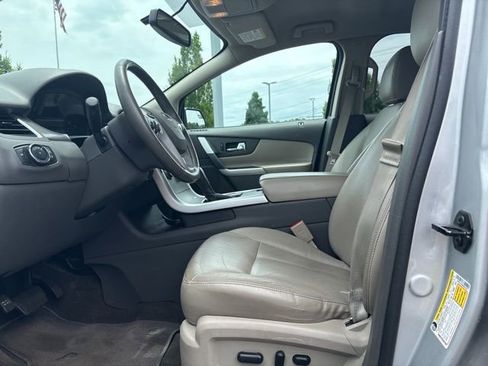 Used 2014 Ford Edge SEL w/ Equipment Group 204A FWD image 11