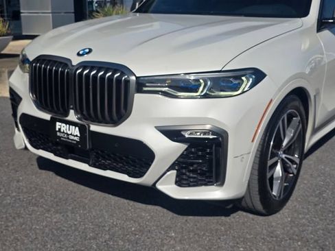 Used 2020 BMW X7 M50i w/ Dynamic Handling Package AWD/4WD image 10