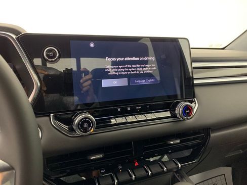 New 2026 GMC Canyon Elevation image 19