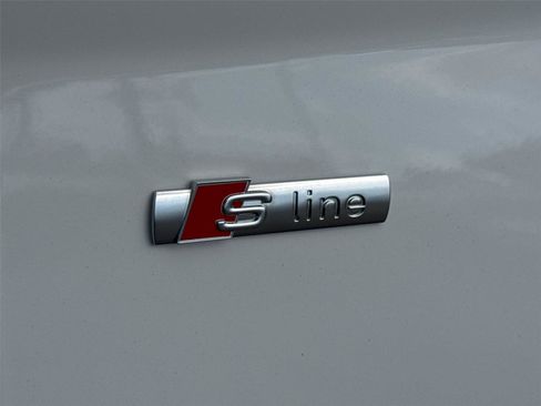 Used 2023 Audi Q5 2.0T Premium Plus w/ Premium Plus Package image 8