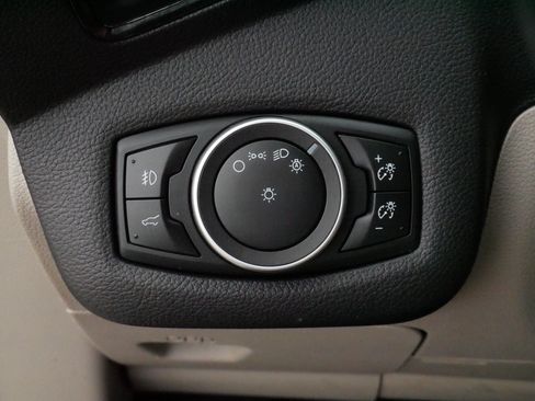 Used 2017 Ford Escape Titanium AWD/4WD image 28