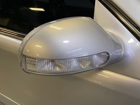 Used 2000 Mercedes-Benz CLK 320 Coupe image 33