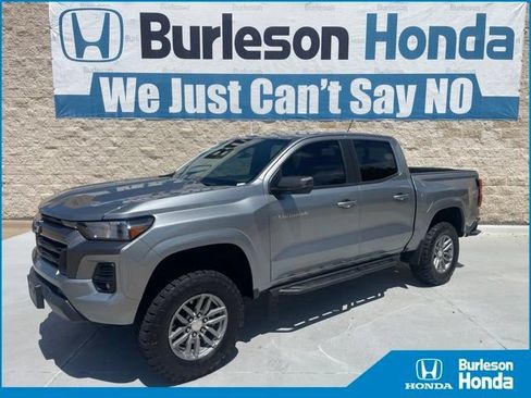 Used 2024 Chevrolet Colorado LT w/ LT Convenience Package AWD/4WD image 1