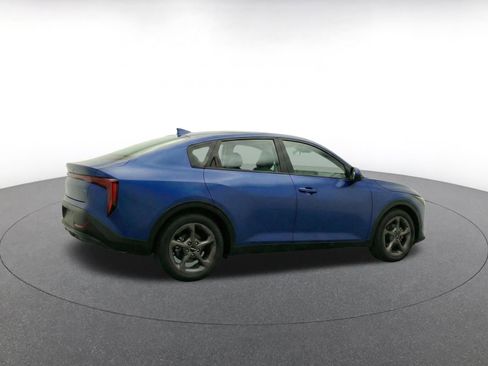 Used 2025 Kia K4 FWD image 9