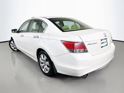 Used 2010 Honda Accord EX-L image 5
