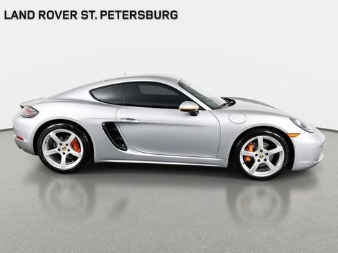 Used 2018 Porsche 718 Cayman image 4