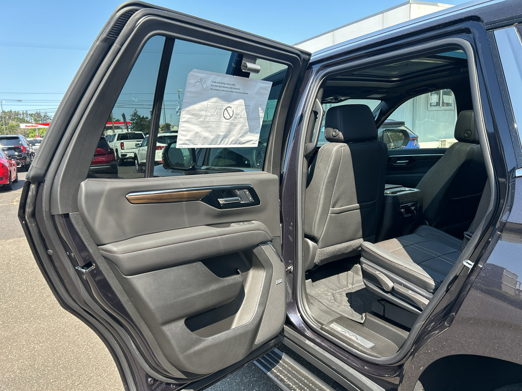 New 2026 Chevrolet Tahoe High Country AWD/4WD image 37