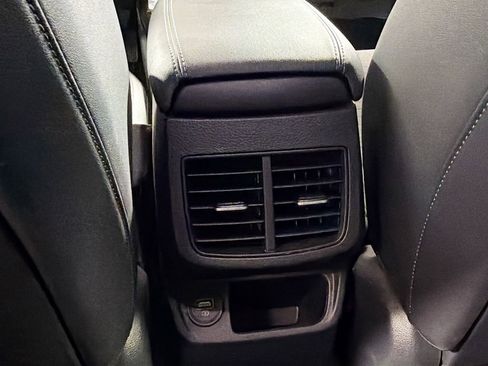 Used 2023 Kia Seltos S AWD/4WD image 25