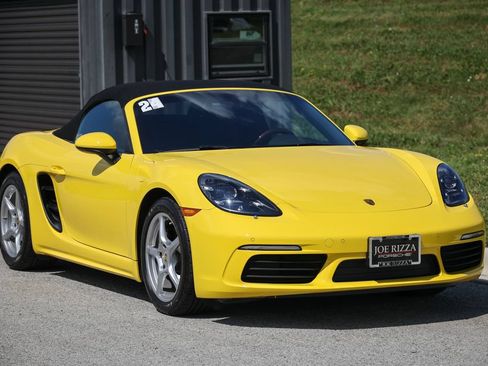 Certified 2024 Porsche 718 Boxster RWD image 50