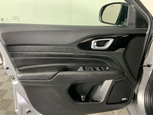 Used 2022 Jeep Compass High Altitude image 22