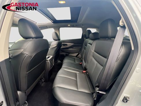 Used 2024 Nissan Murano SL image 32
