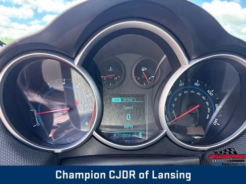 Used 2015 Chevrolet Cruze LT FWD image 18