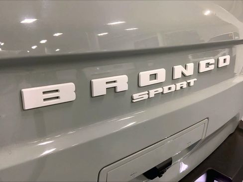 Used 2022 Ford Bronco Sport Outer Banks w/ Tech Package image 29