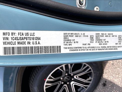 New 2026 Jeep Grand Wagoneer L 4WD w/ Premium Group I image 13