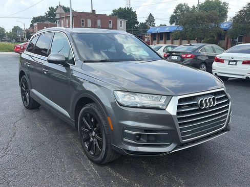 Used 2018 Audi Q7 3.0T Prestige w/ Prestige Package AWD/4WD image 3