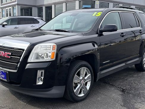 Used 2015 GMC Terrain SLE image 1