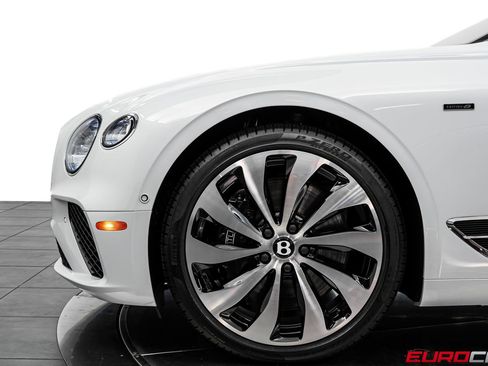Used 2024 Bentley Continental GT AWD/4WD image 13