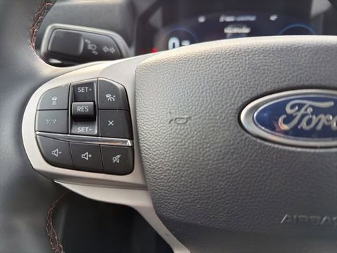 New 2026 Ford Explorer Active image 17