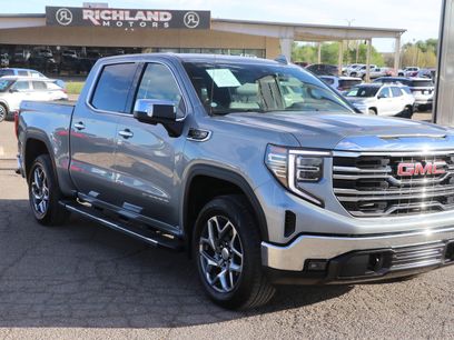 Used 2023 GMC Sierra 1500 SLT w/ SLT Premium Package