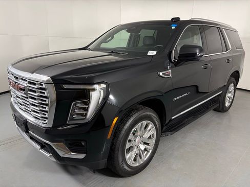 Used 2025 GMC Yukon Denali image 5