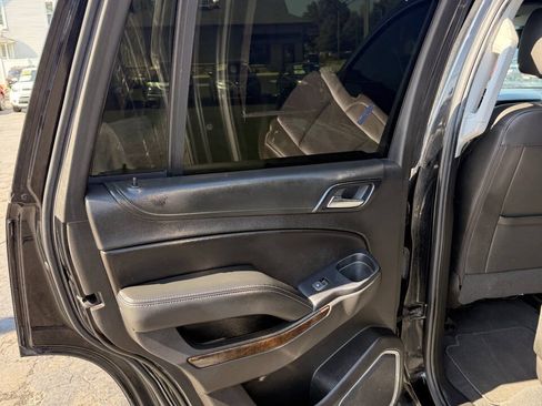 Used 2019 Chevrolet Tahoe LT AWD/4WD image 8